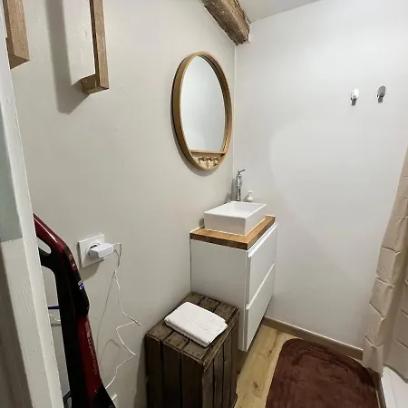 Апартаменты Brossard 2pers Tv And Wifi Нант