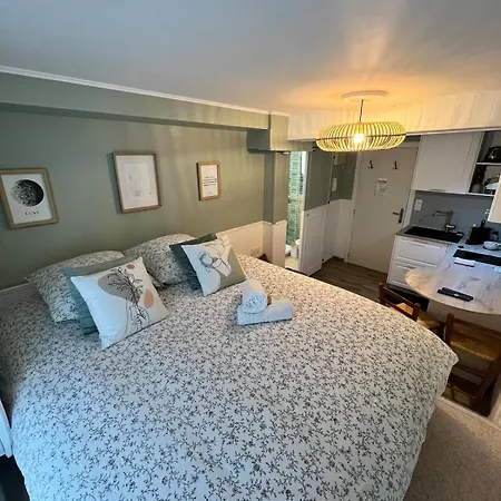 Apartment Brossard 2pers Tv And Wifi