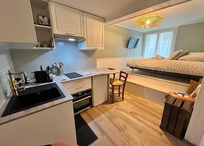 Apartment Brossard 2pers Tv And Wifi