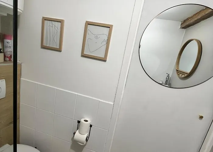 Brossard 2pers Tv And Wifi * Nantes