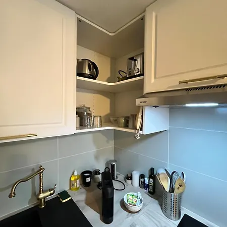 Brossard 2pers Tv And Wifi Lägenhet Nantes