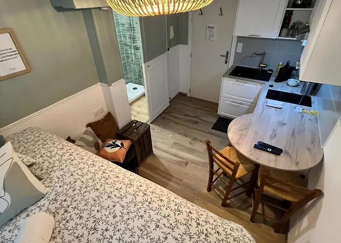 Brossard 2pers Tv And Wifi Apartman *